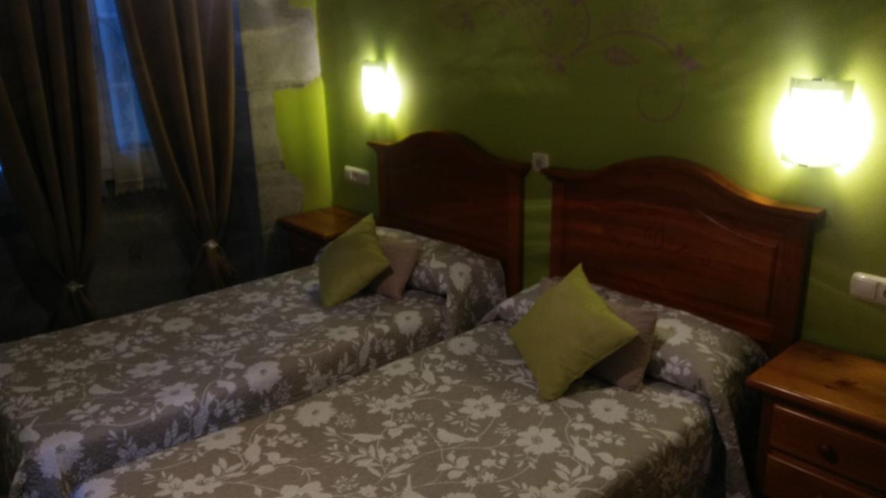 Hotel Hostal Ekaitza à Lesaka Chambre photo