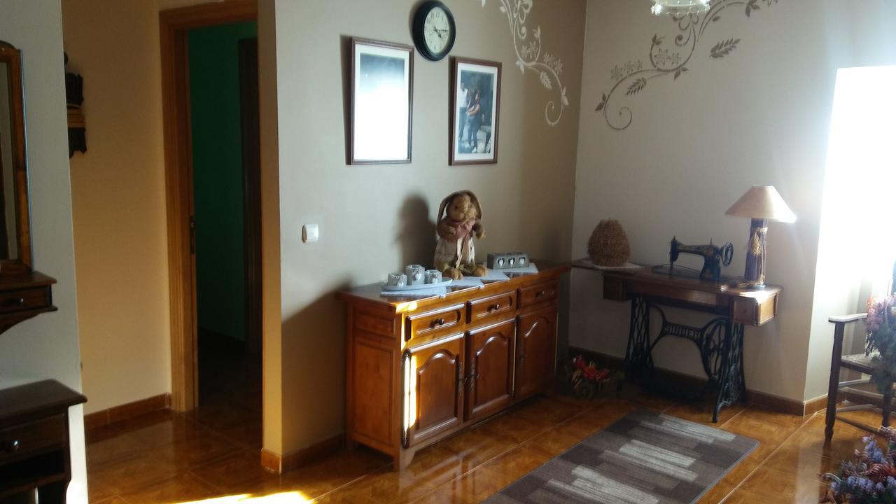 Hotel Hostal Ekaitza à Lesaka Extérieur photo